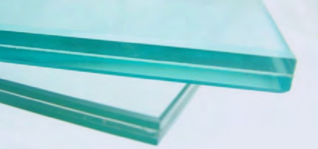 福建標(biāo)茂玻璃制品小編教你如何挑選夾層玻璃。